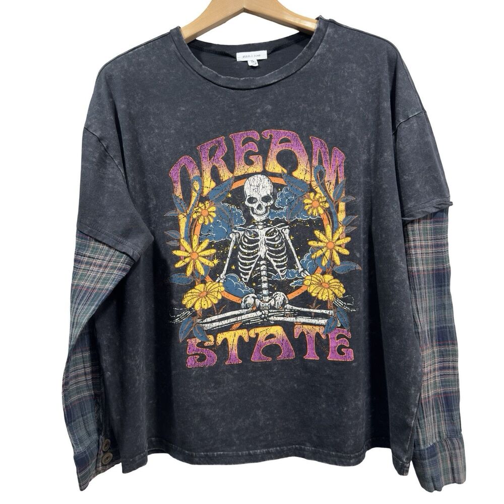 STITCH & PINE Women's Size M Black Skeleton Print Dream State Long Sleeves Shirt